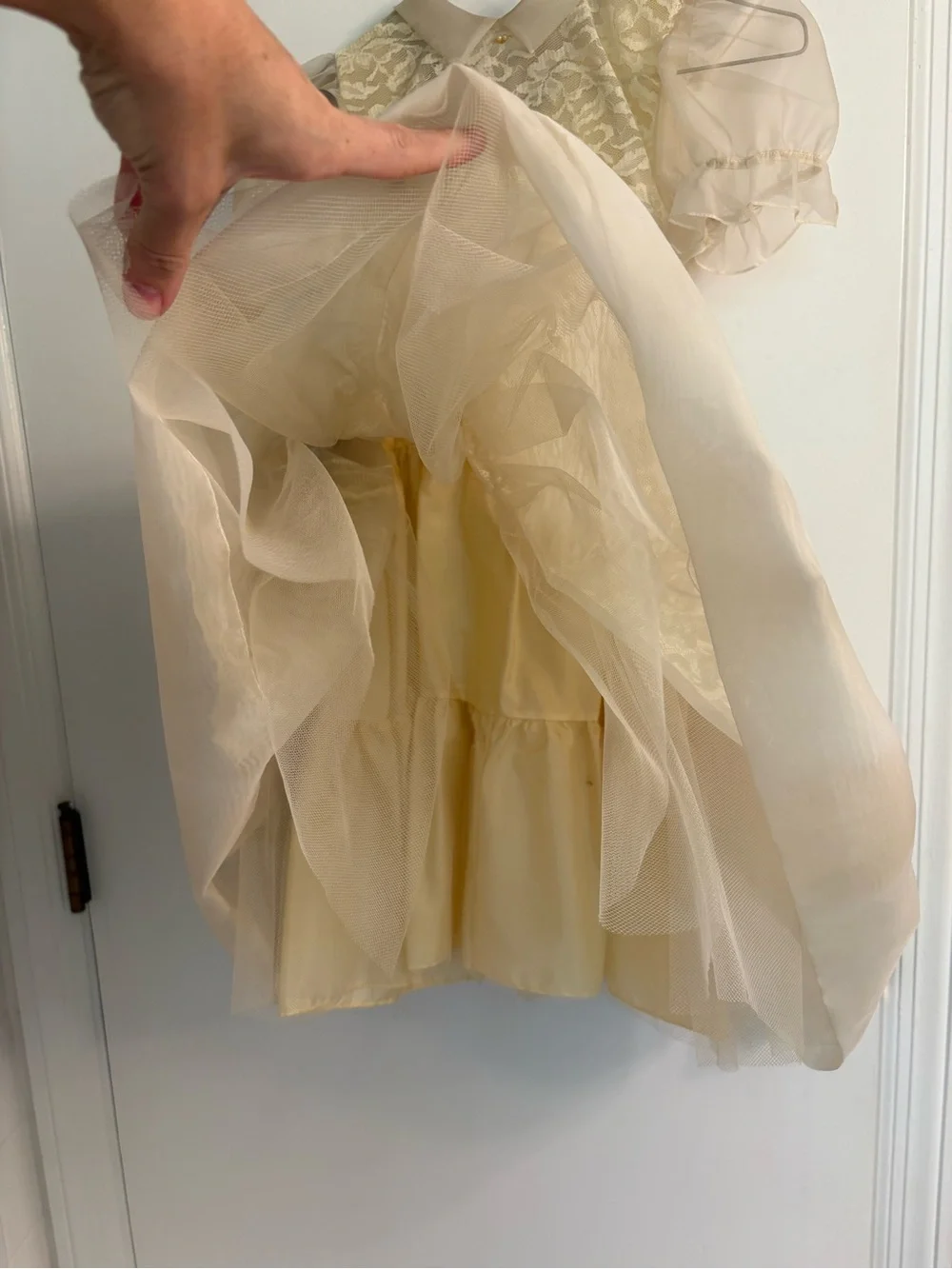 Vintage 1950s Girls Cream Lace Dress, First Communion, Flower Girl size 7/8